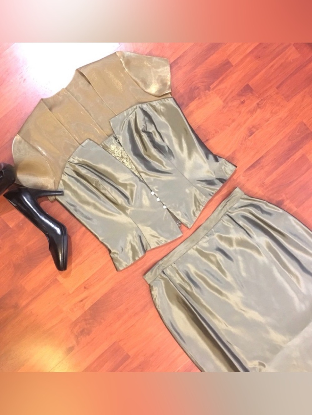 NWOT Cachet 2-Piece Long Olive Green Satin Gown 14